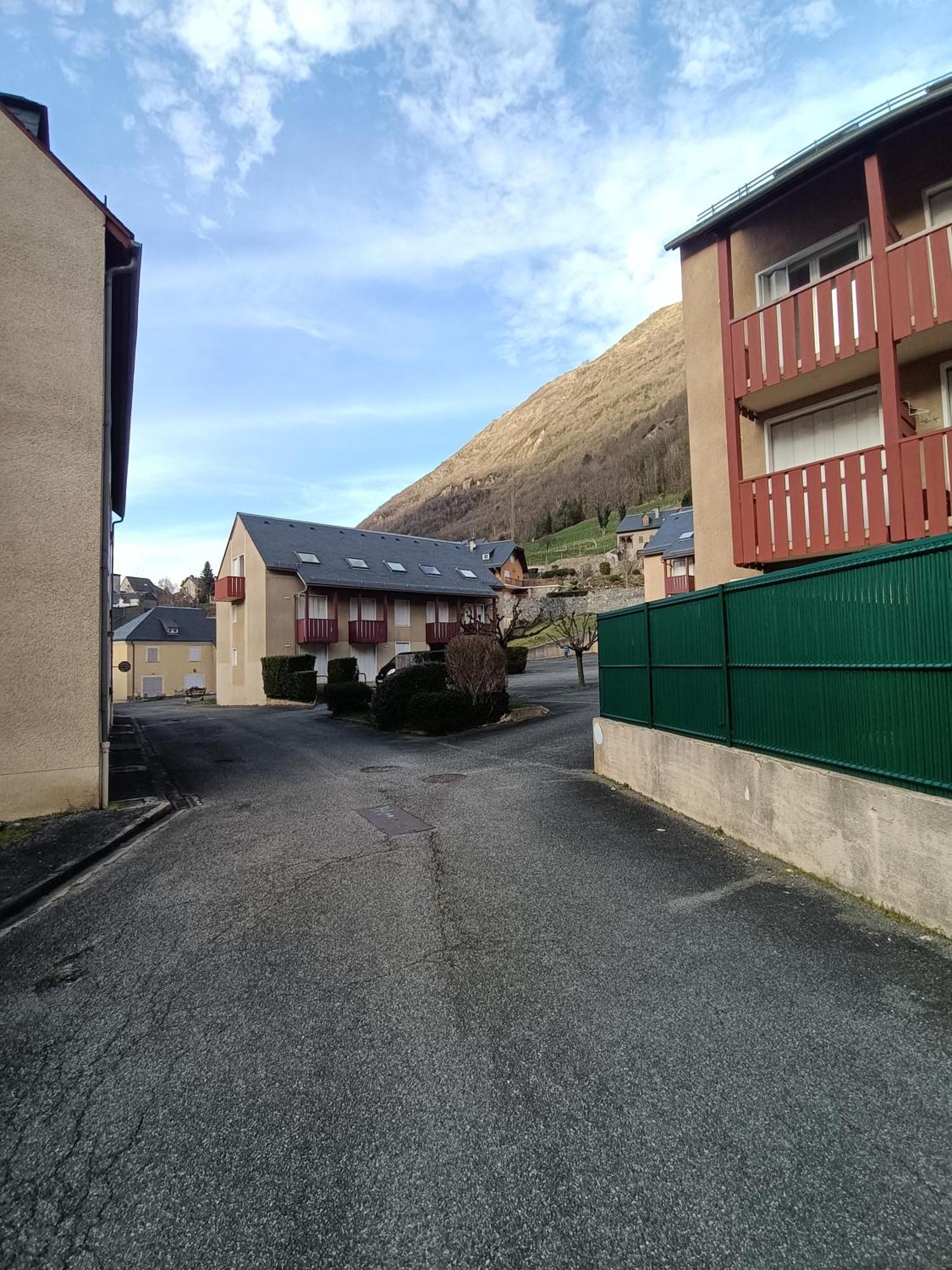 Studio Pirineo Frances Luz-Saint-Sauveur Luaran gambar